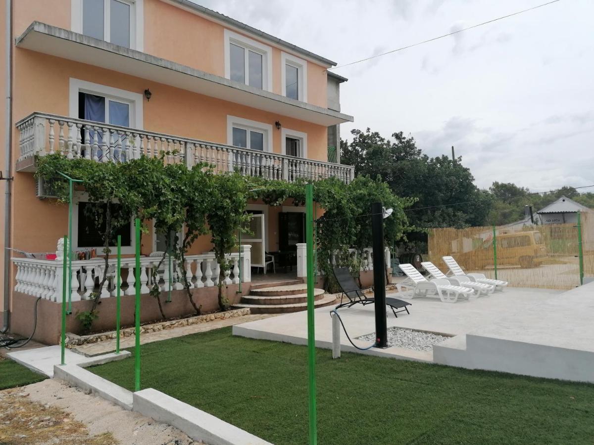 Apartman Bruna Σίμπενικ Εξωτερικό φωτογραφία