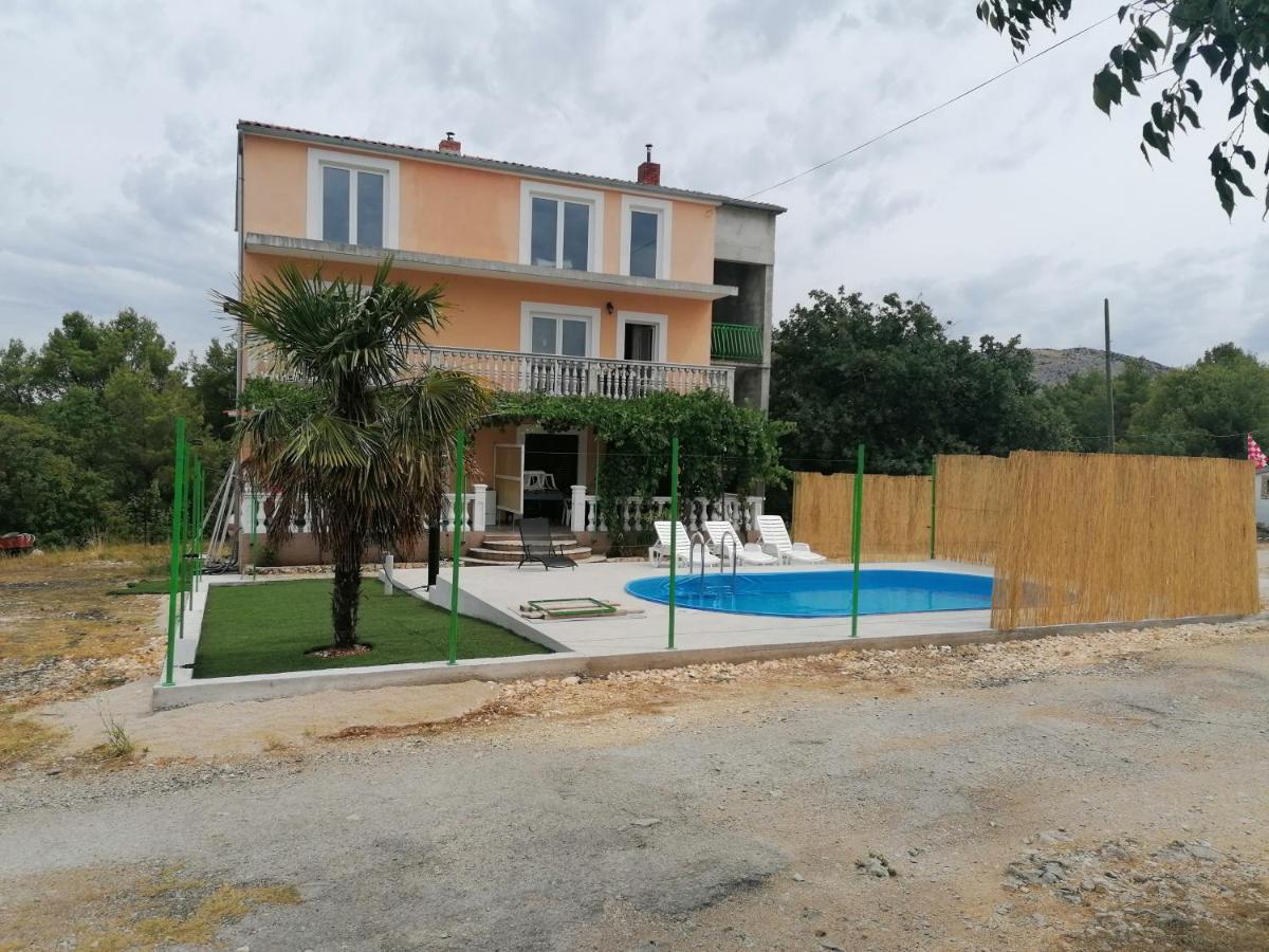 Apartman Bruna Σίμπενικ Εξωτερικό φωτογραφία
